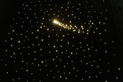 Настенный фибероптический ковер «Звездное небо» 1,45х1,45 м, 320 звезд в комплекте со светогенератором - fgospostavki.ru - Златоуст